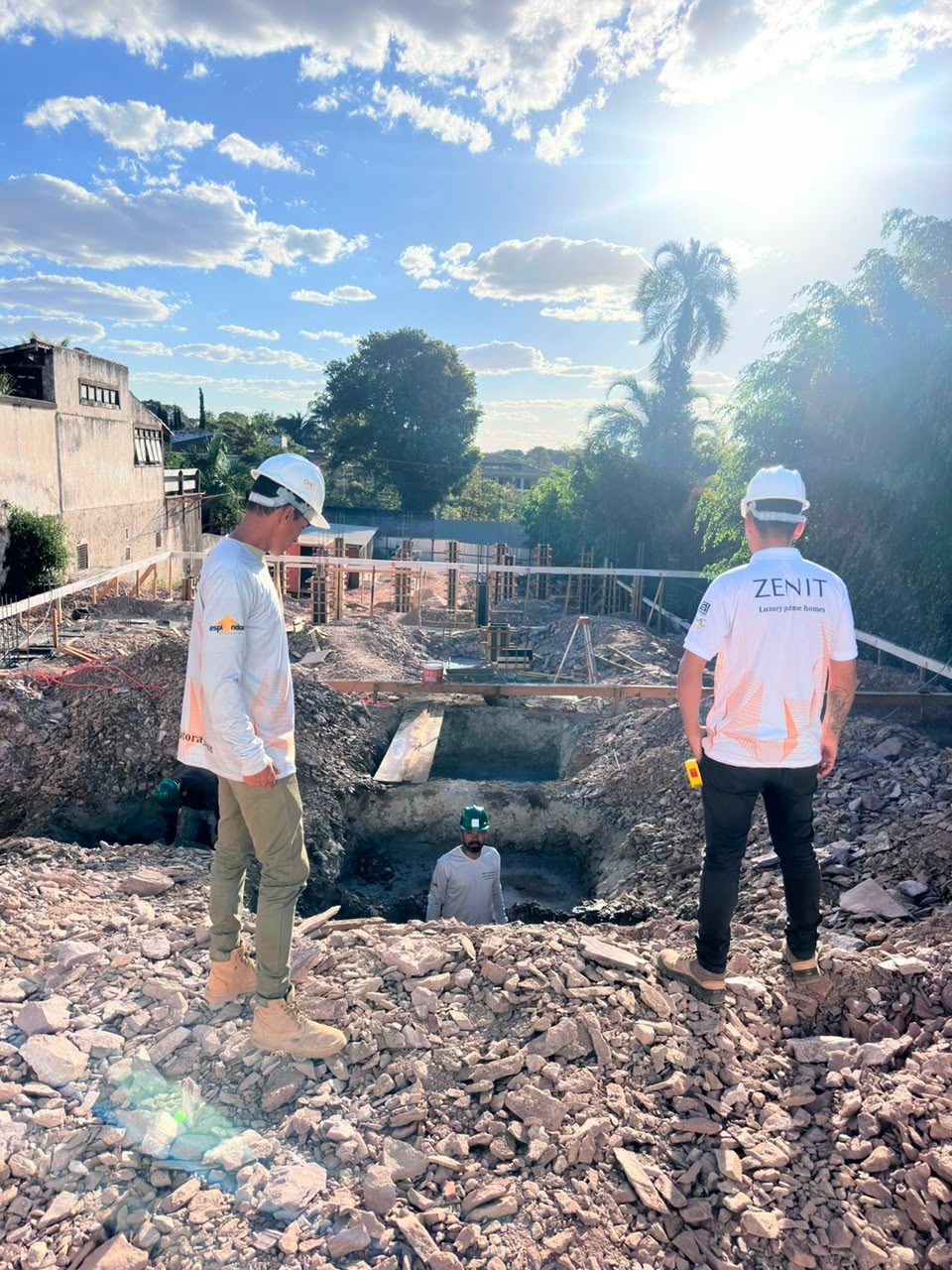 Vistoria técnica de fundações conduzida pela equipe Zenit em obra